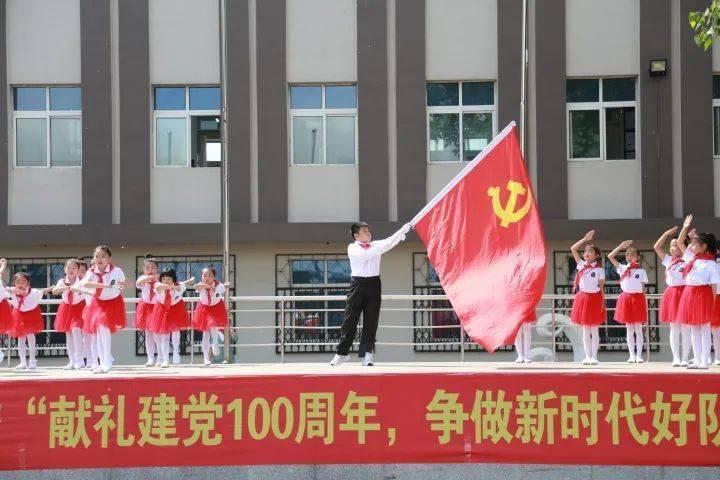 35体育恩比德的70分，杰作“鼓舞人心”维克多·温班亚马